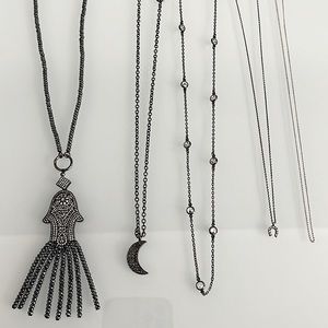 SILVER/BLACK SILVER NECKLACE BUNDLE!